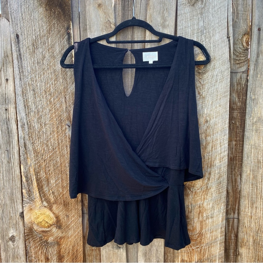 Anthropologie Black Tank Top two tiered sleeveless flowy black top Size Small